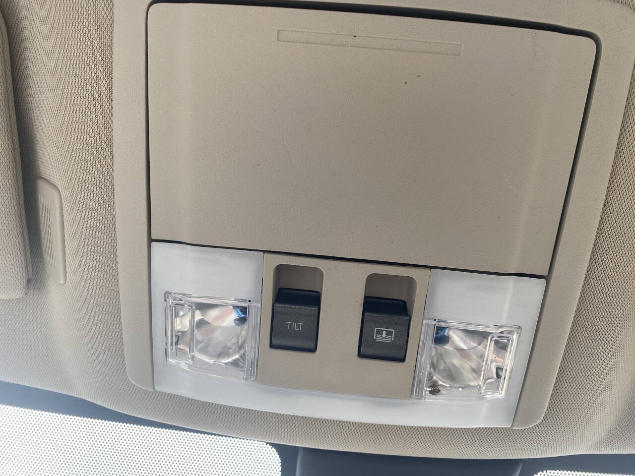 Used 2014 Lincoln MKX AWD w/ Equipment Group 102A image 37