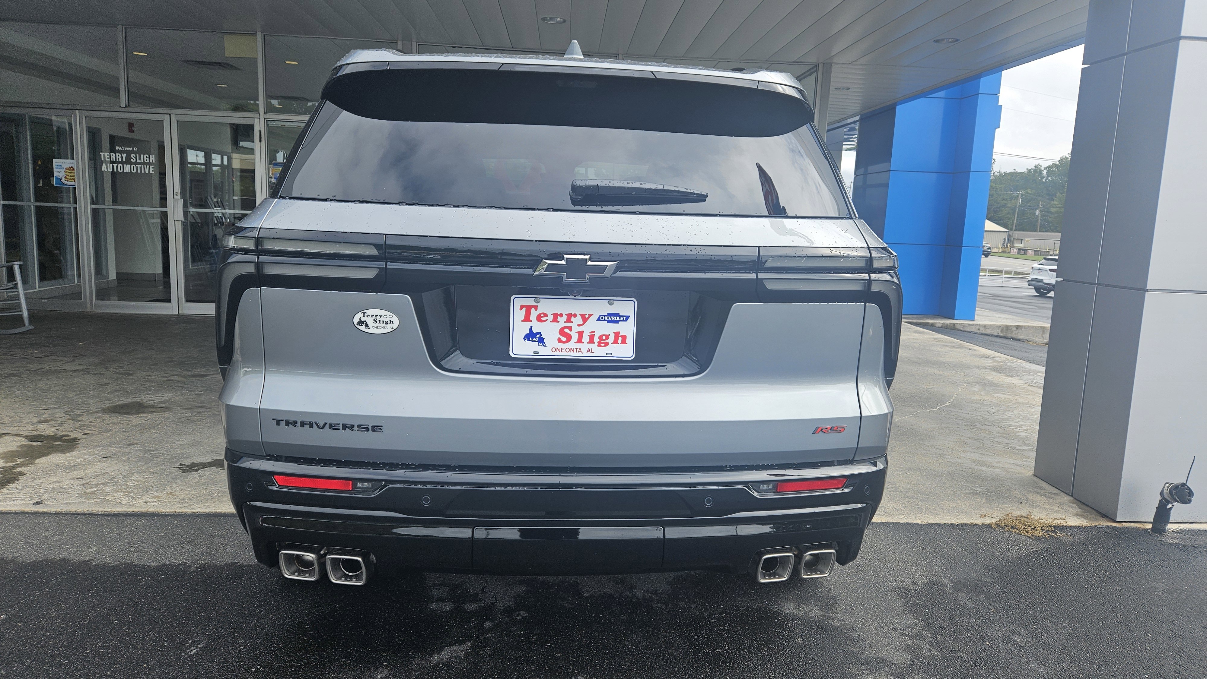 New 2026 Chevrolet Traverse RS image 5
