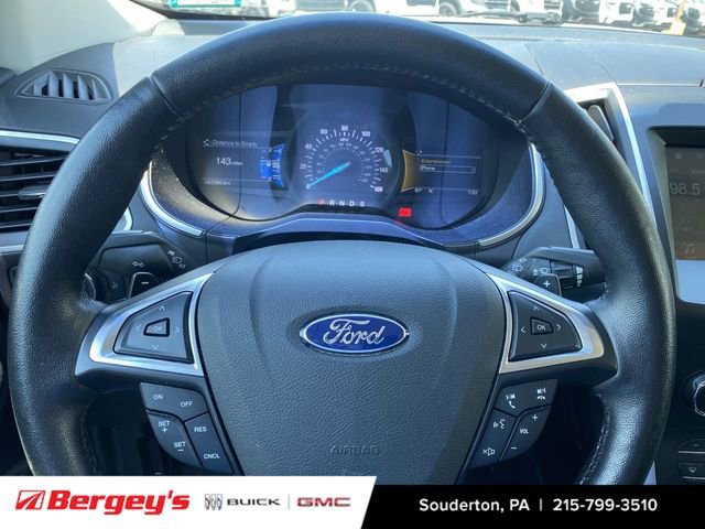 Used 2016 Ford Edge SEL w/ Equipment Group 201A AWD/4WD image 13