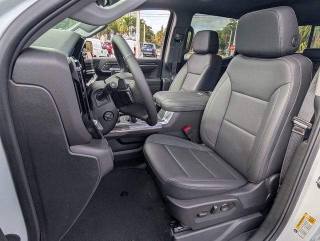 New 2025 Chevrolet Silverado 1500 LTZ w/ LTZ Premium Package AWD/4WD image 4