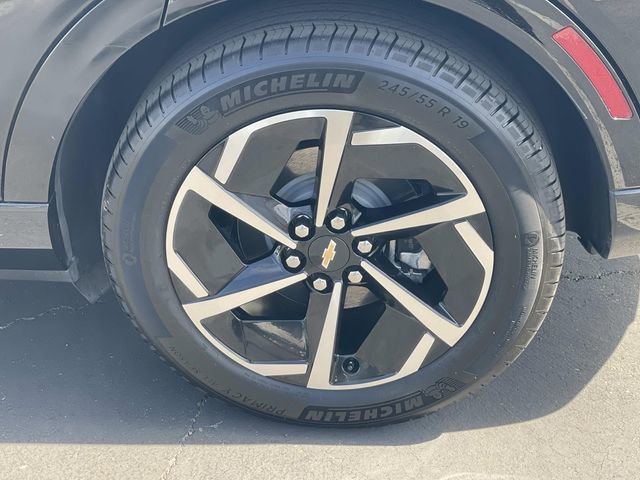 Used 2025 Chevrolet Equinox EV LT w/ Convenience Package image 39