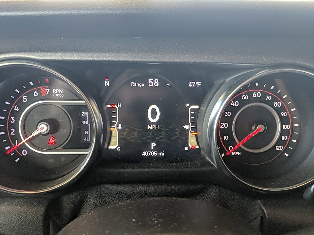 Used 2021 Jeep Gladiator Mojave w/ Cold Weather Group image 26