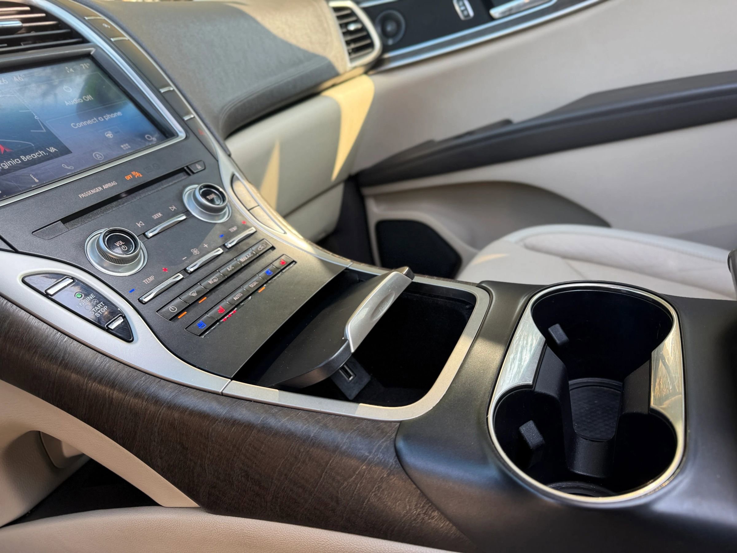 Used 2019 Lincoln Nautilus Reserve image 45