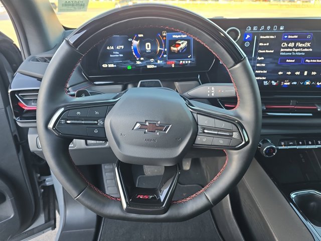 Used 2025 Chevrolet Silverado EV RST image 17