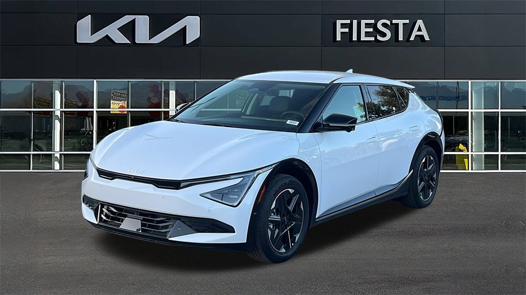 New 2025 Kia EV6 Wind image 2
