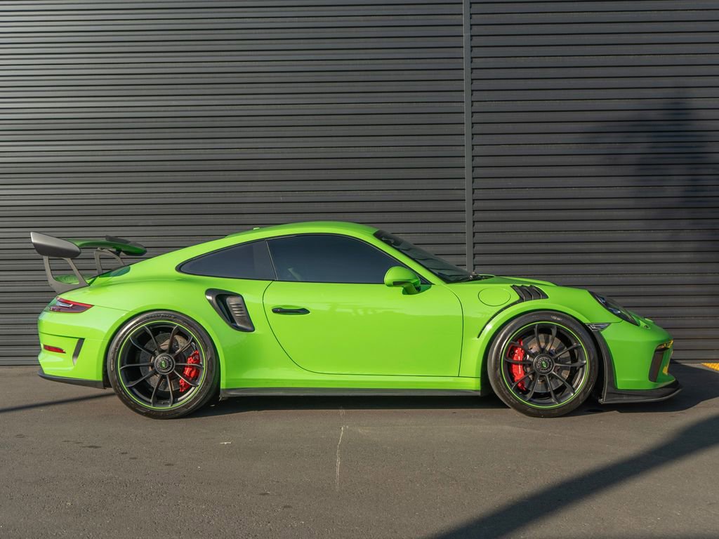 Used 2019 Porsche 911 GT3 RS image 8