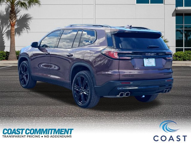 Used 2025 GMC Acadia Elevation w/ Elevation Premium Package FWD image 8