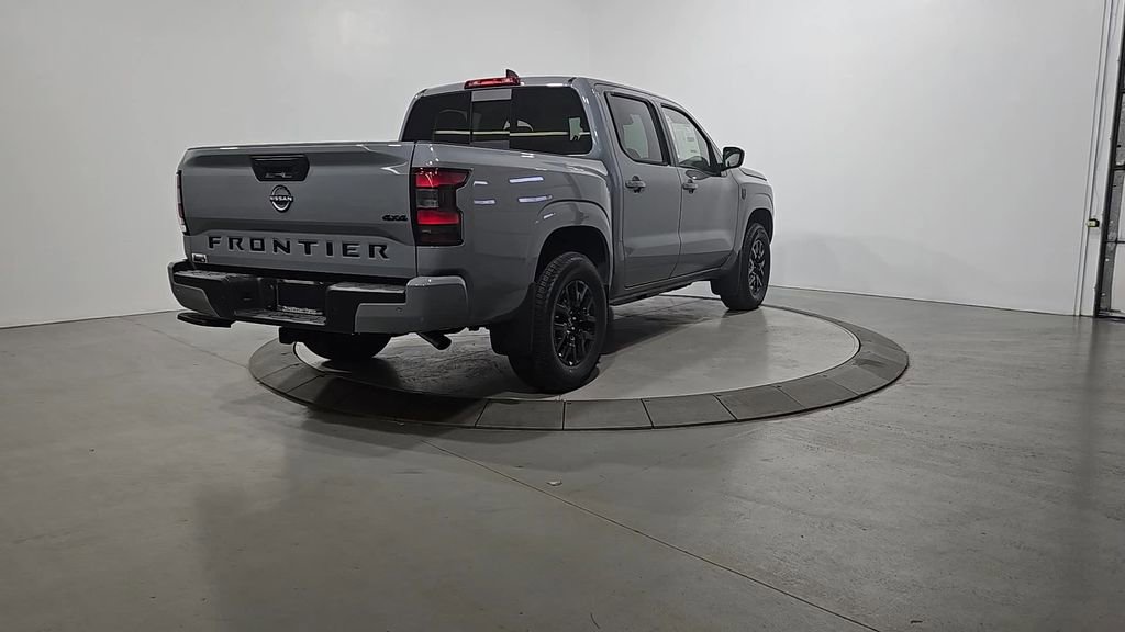 New 2026 Nissan Frontier SV image 5