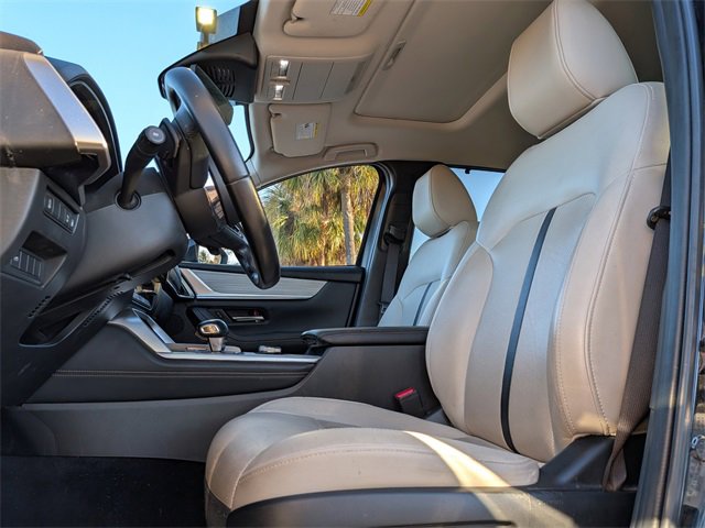 Certified 2024 MAZDA CX-90 Plug-In Hybrid w/ Preferred image 12