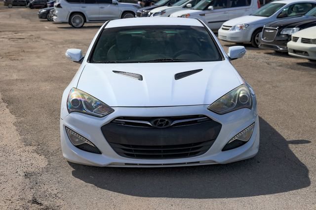 Used 2015 Hyundai Genesis 3.8 image 21