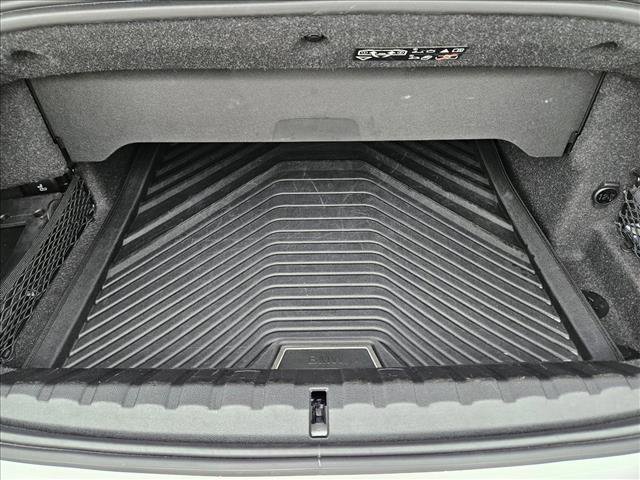 Used 2023 BMW M440i Convertible w/ Premium Package image 6