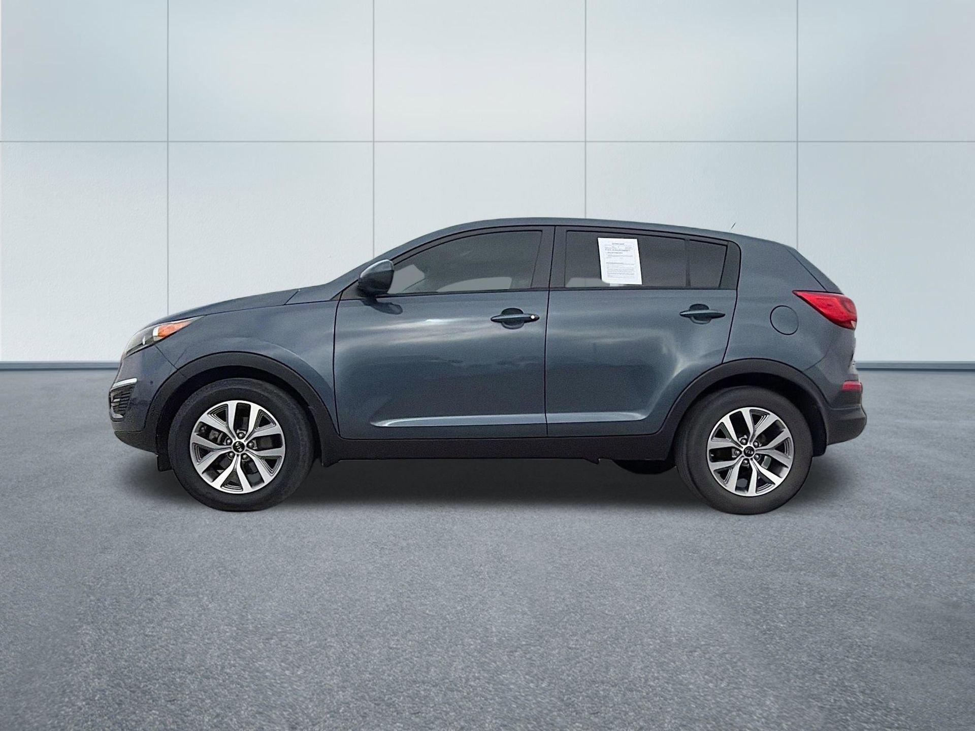 Used 2016 Kia Sportage LX image 9