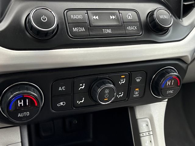 Used 2019 GMC Acadia SLT image 17