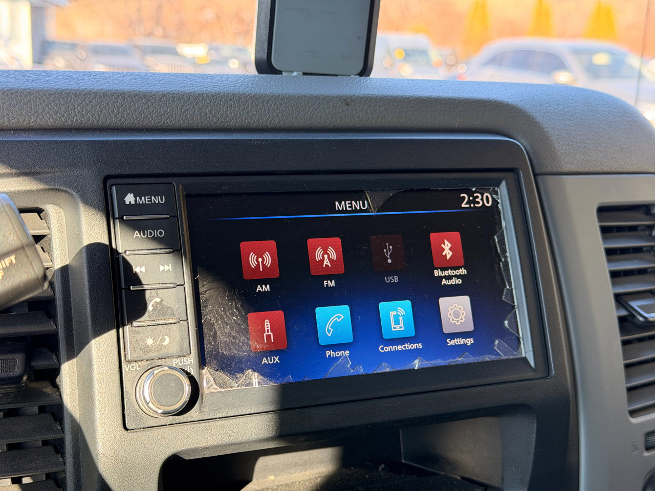 Used 2020 Nissan NV 3500 S image 22