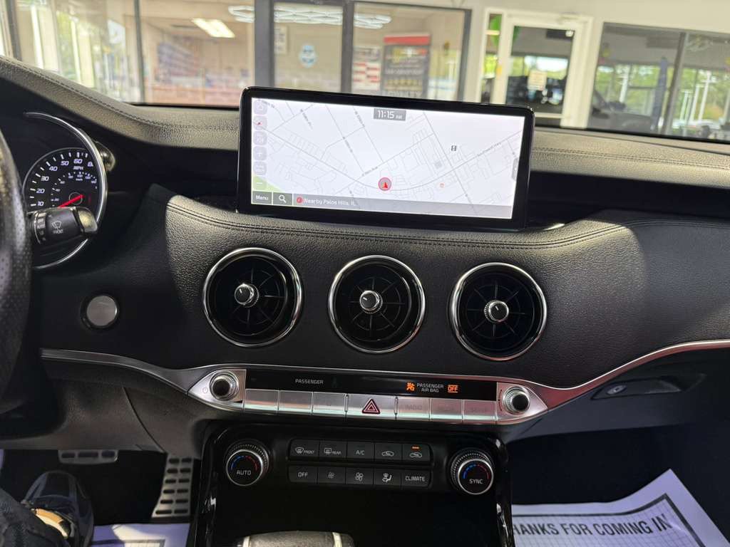 Used 2023 Kia Stinger GT-Line w/ Sun & Sound Package AWD/4WD image 13