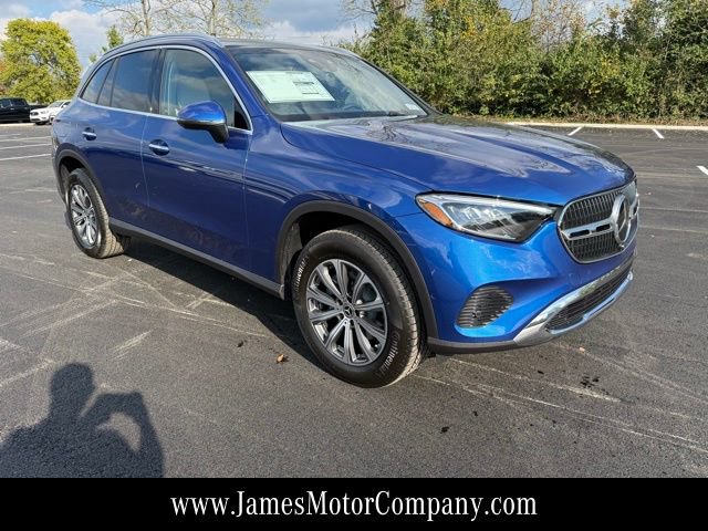Certified 2026 Mercedes-Benz GLC 300 4MATIC image 4