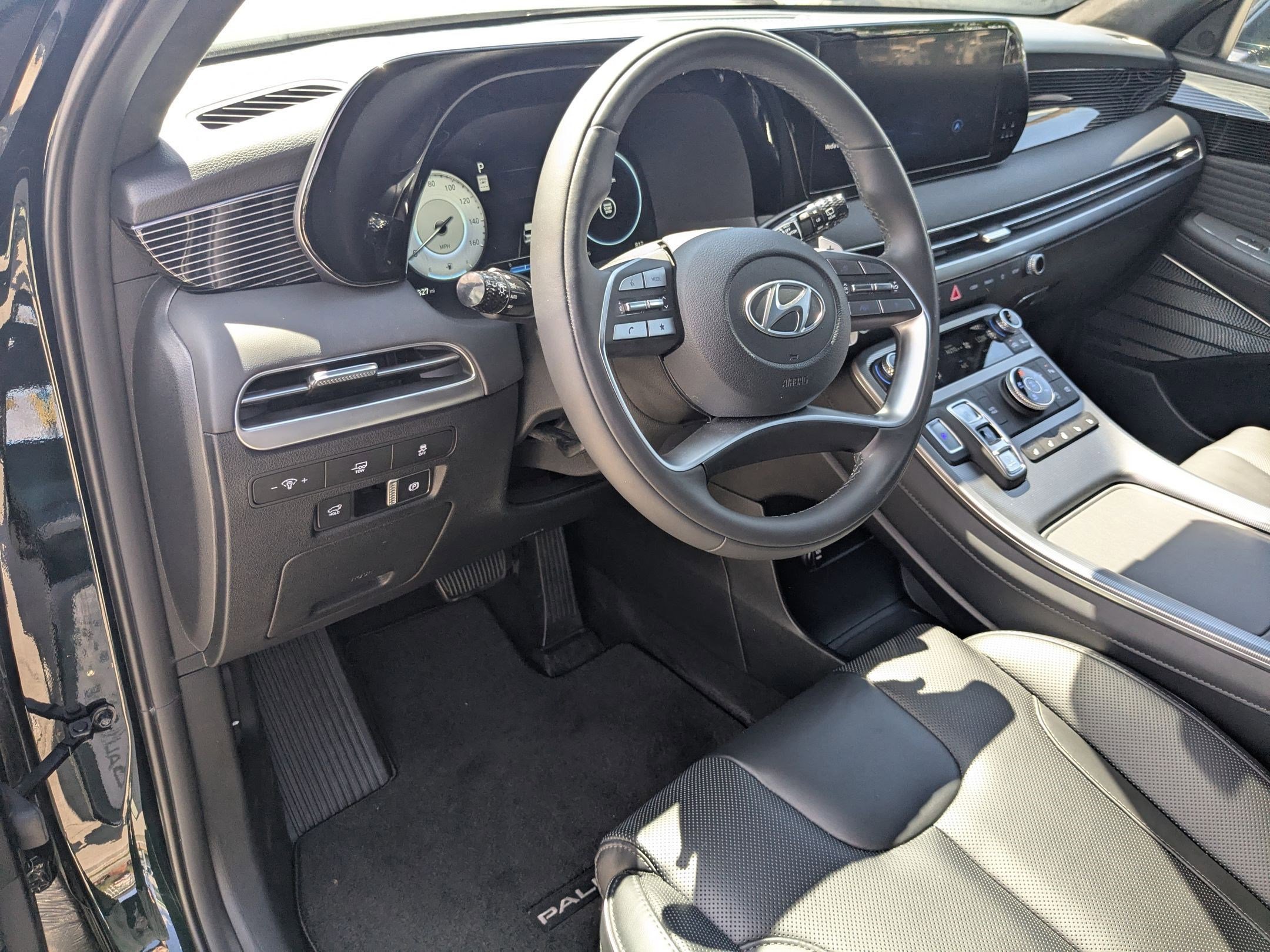 Used 2025 Hyundai Palisade Calligraphy AWD/4WD image 12