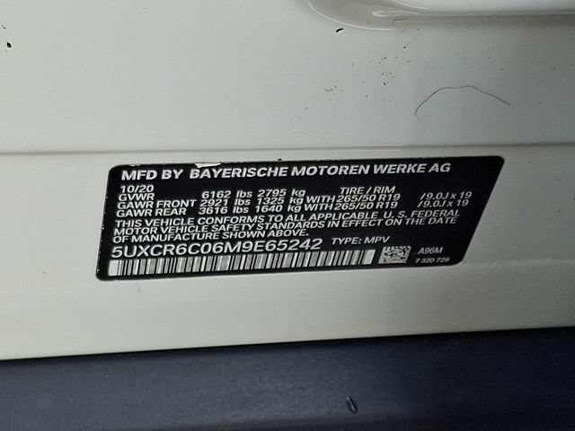 Used 2021 BMW X5 xDrive40i w/ Premium Package AWD/4WD image 29