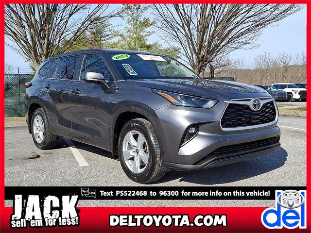 Used 2023 Toyota Highlander LE