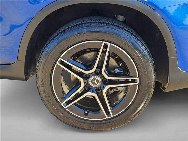 Used 2022 Mercedes-Benz GLC 300 image 24
