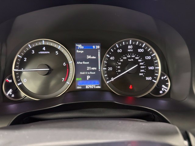 Used 2017 Lexus ES 350 w/ Luxury Package FWD image 32