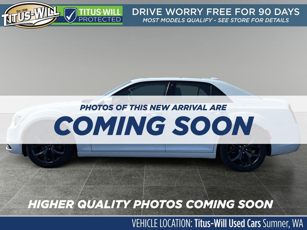 Used 2023 Chrysler 300 S image 4
