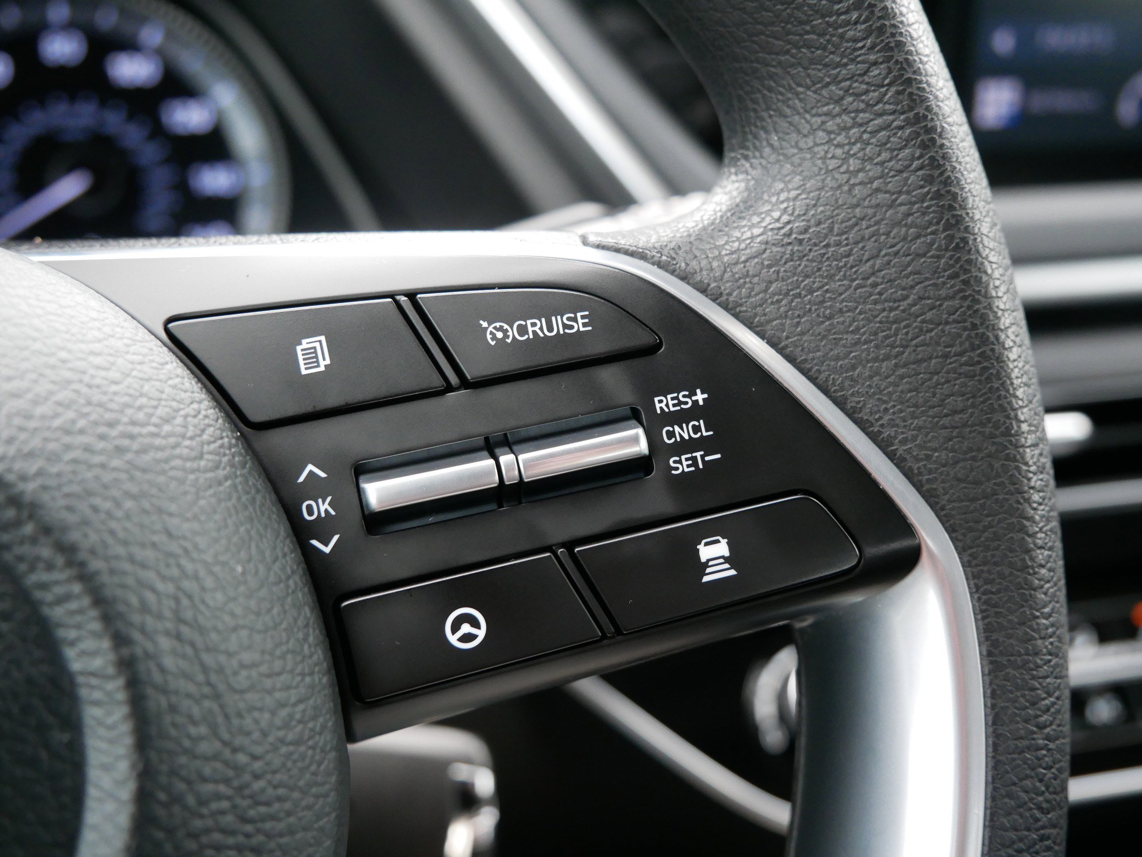 Certified 2023 Hyundai Sonata SE w/ Cargo Package image 28