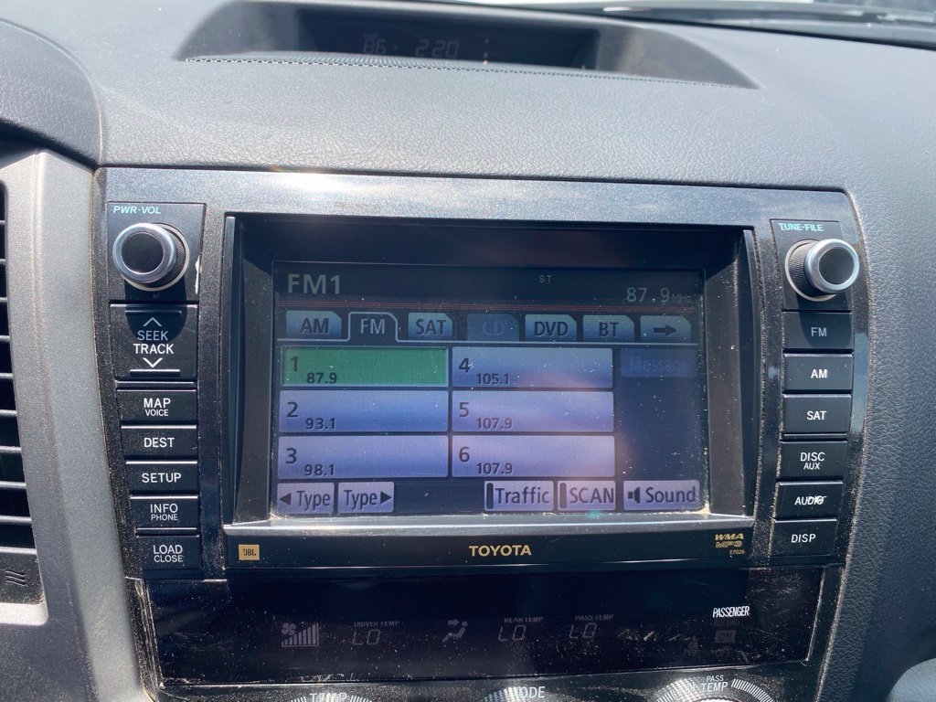 Used 2012 Toyota Sequoia Platinum AWD/4WD image 22