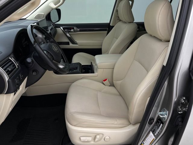 Used 2022 Lexus GX 460 Premium w/ Accessory Package AWD/4WD image 15