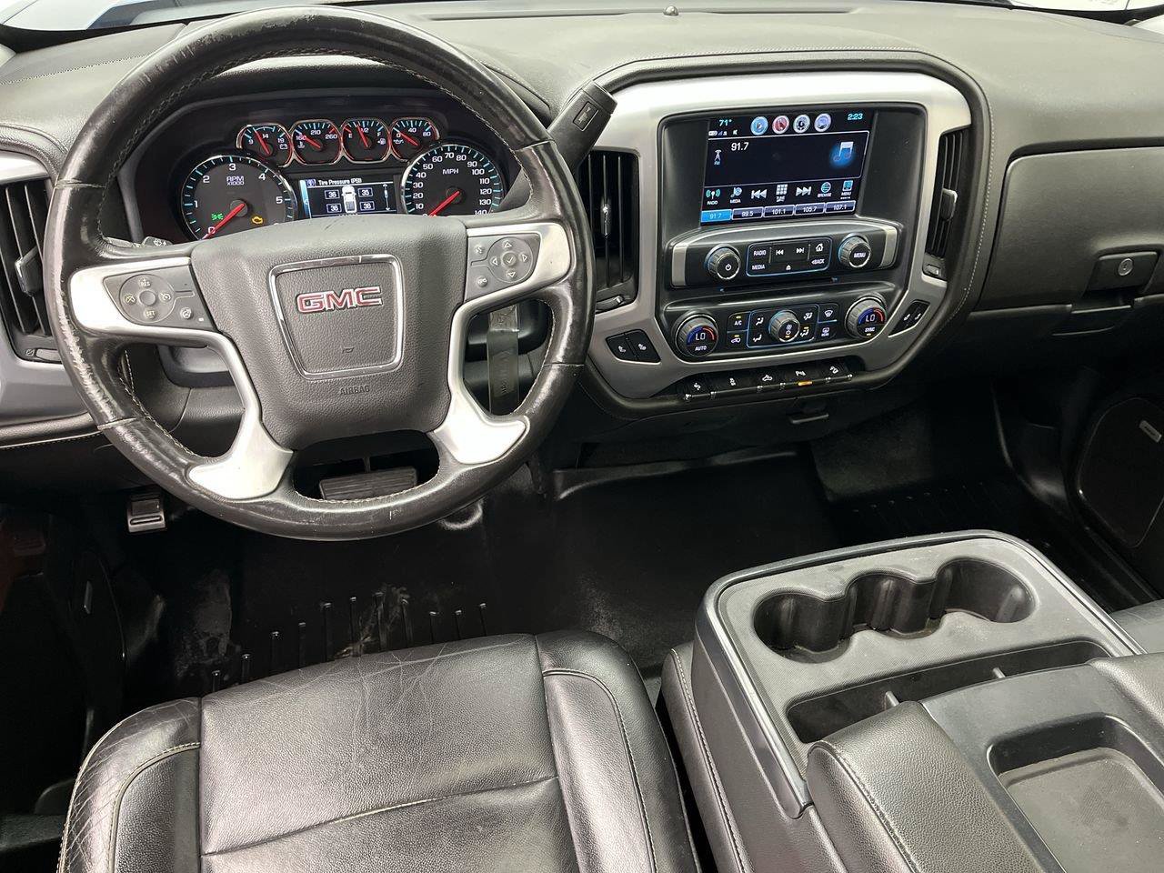 Used 2017 GMC Sierra 1500 SLT w/ SLT Premium Package AWD/4WD image 15