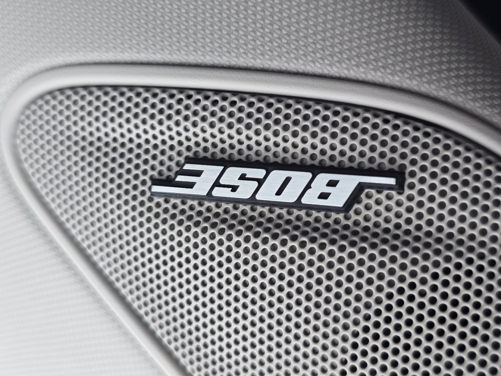 New 2025 Honda Pilot Touring image 11