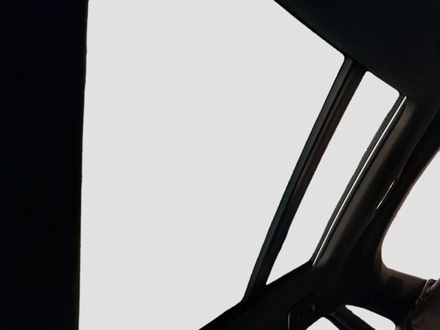 Used 2018 Audi Q3 2.0T Premium Plus w/ Premium Plus Package AWD/4WD image 24