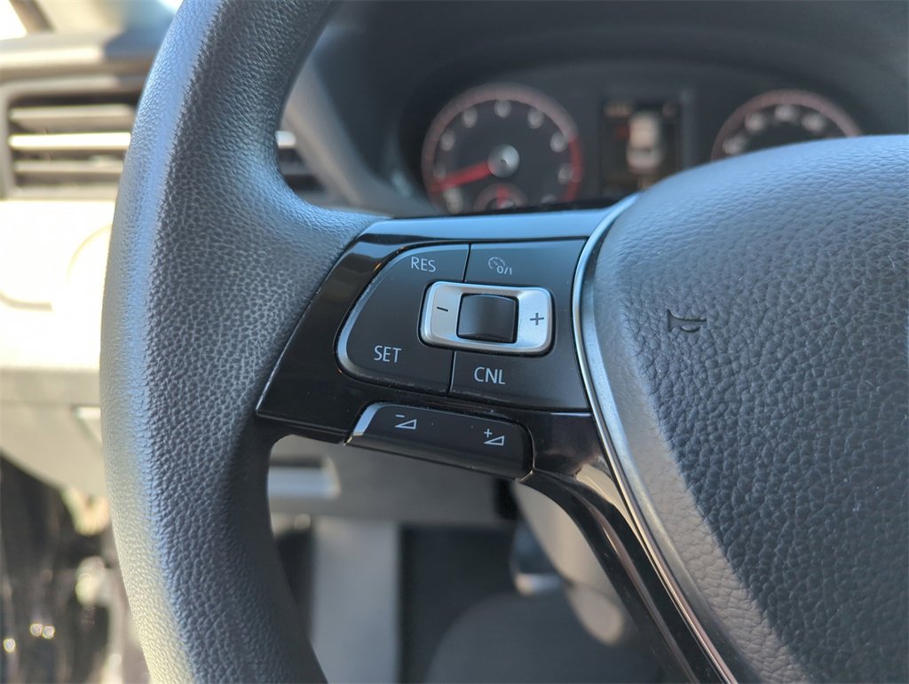 Used 2020 Volkswagen Passat 2.0T S image 38