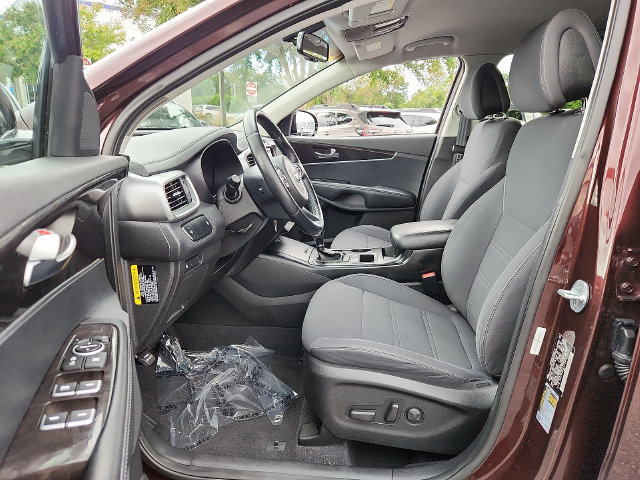 Used 2016 Kia Sorento AWD w/ LX Convenience Package image 13