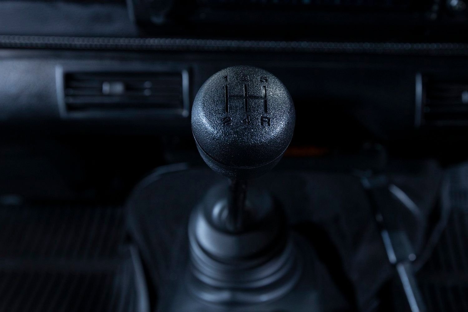 Used 1993 Porsche 968 Coupe image 23