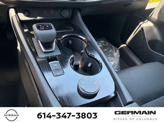 New 2026 Nissan Rogue Dark Armor AWD/4WD image 24