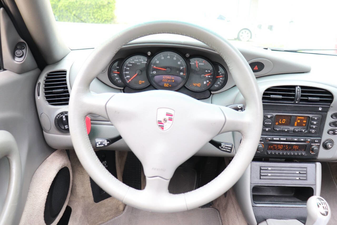 Used 2003 Porsche 911 Carrera image 24