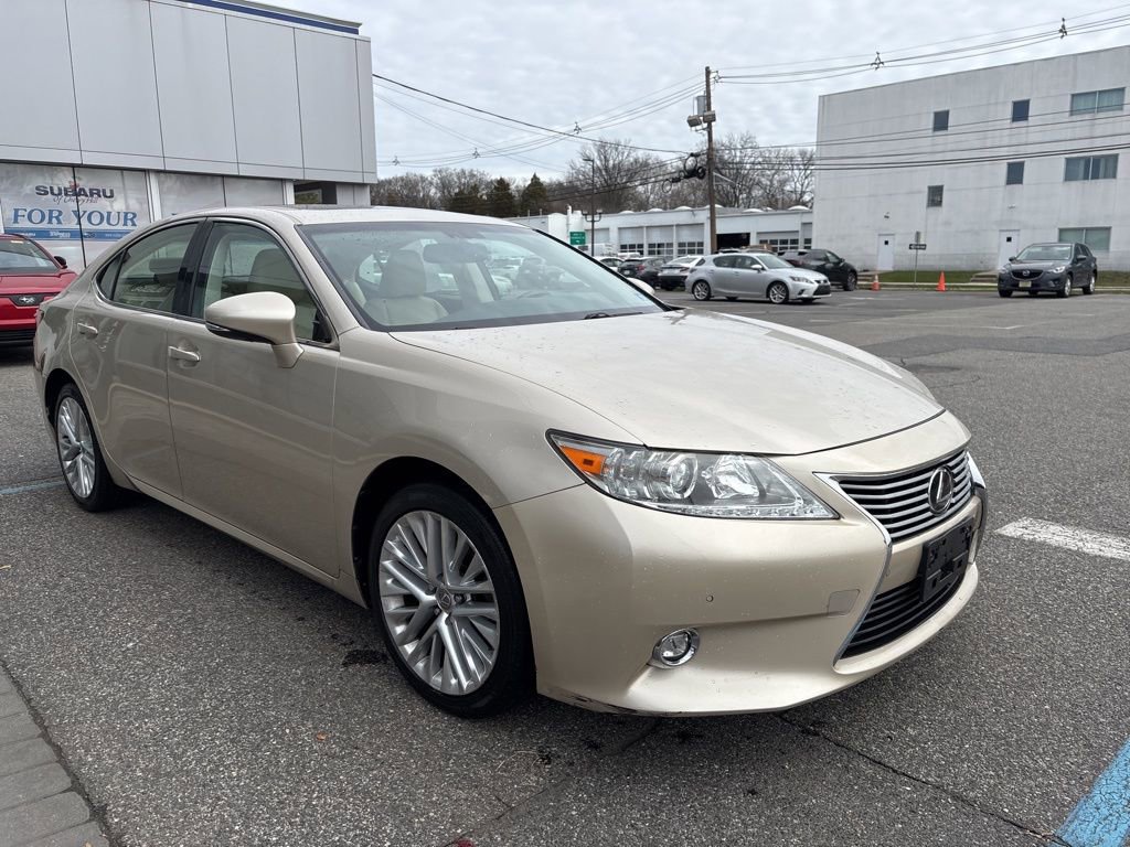 Used 2014 Lexus ES 350 350 w/ Luxury Package image 1