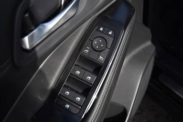 New 2026 Nissan Rogue SV image 9