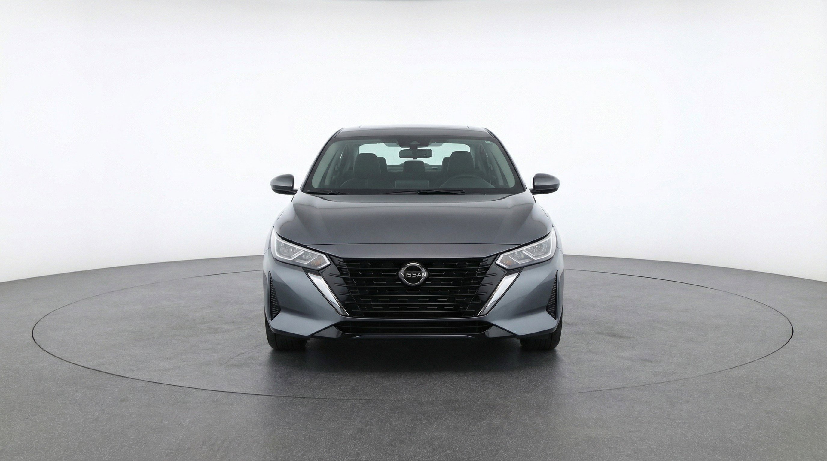 Used 2025 Nissan Sentra SV image 2