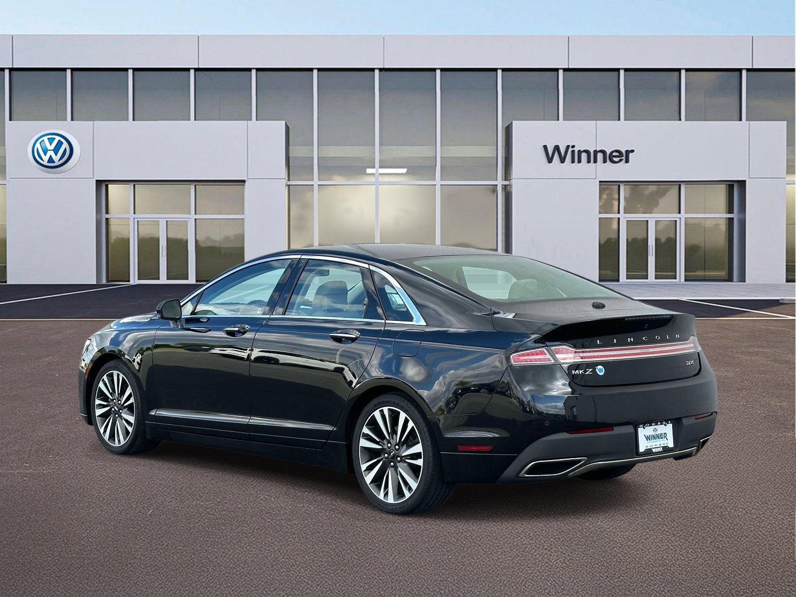 Used 2018 Lincoln MKZ Select w/ Select Plus Package FWD video 3