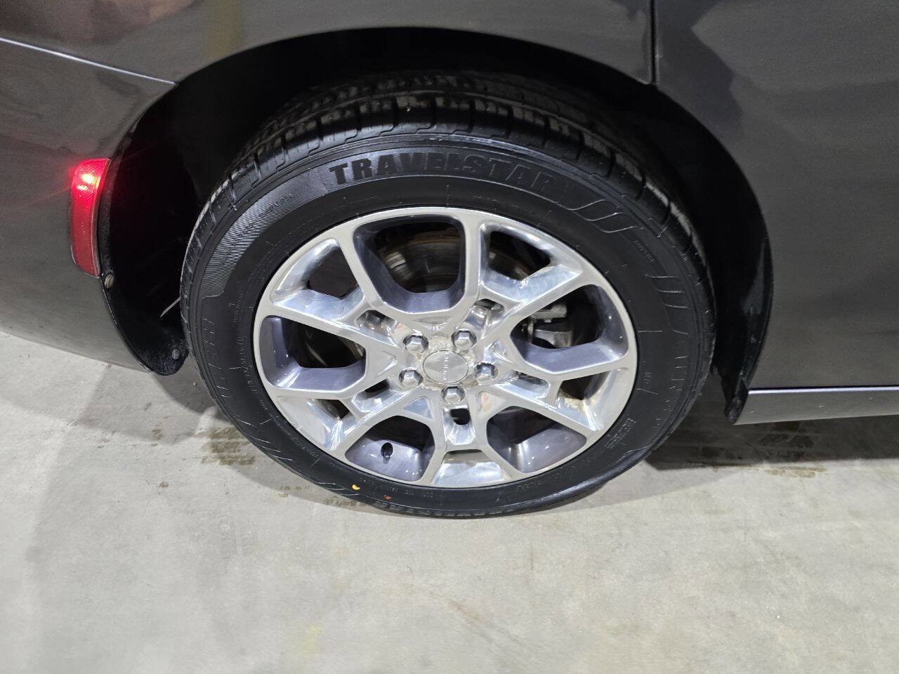 Used 2015 Dodge Charger SXT w/ Rallye Group image 23