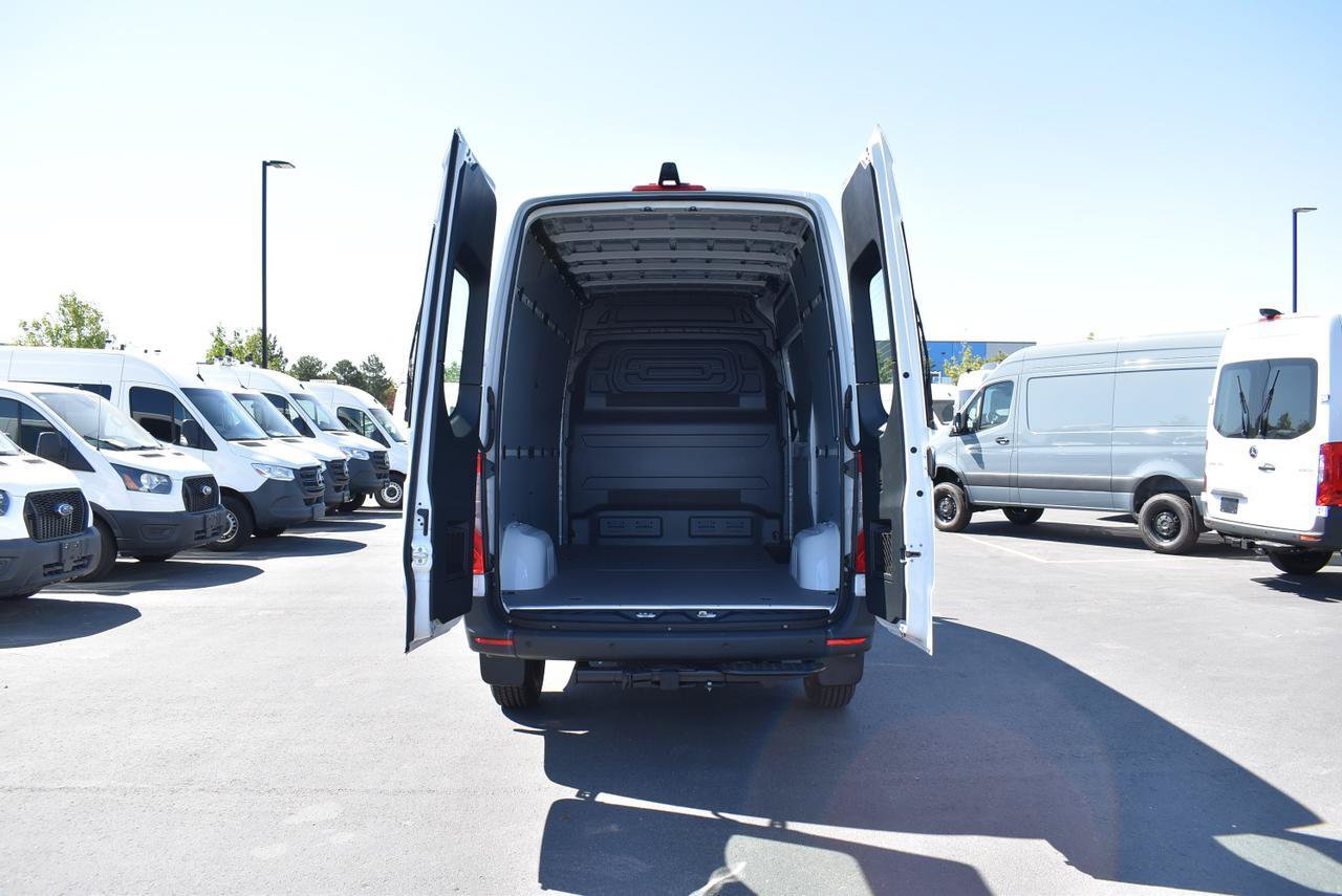 New 2025 Mercedes-Benz Sprinter 2500 image 7