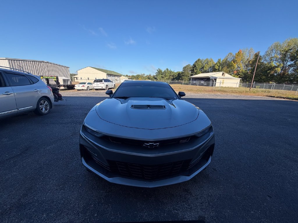 Used 2024 Chevrolet Camaro SS RWD image 8