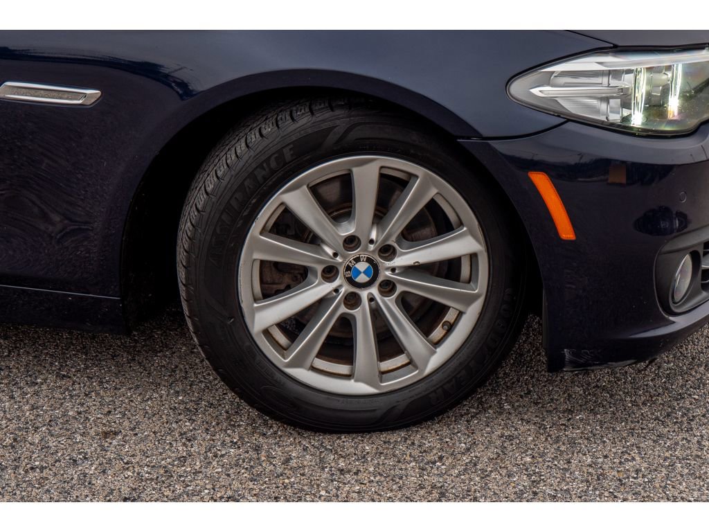 Used 2016 BMW 528i xDrive 528i xDrive image 31