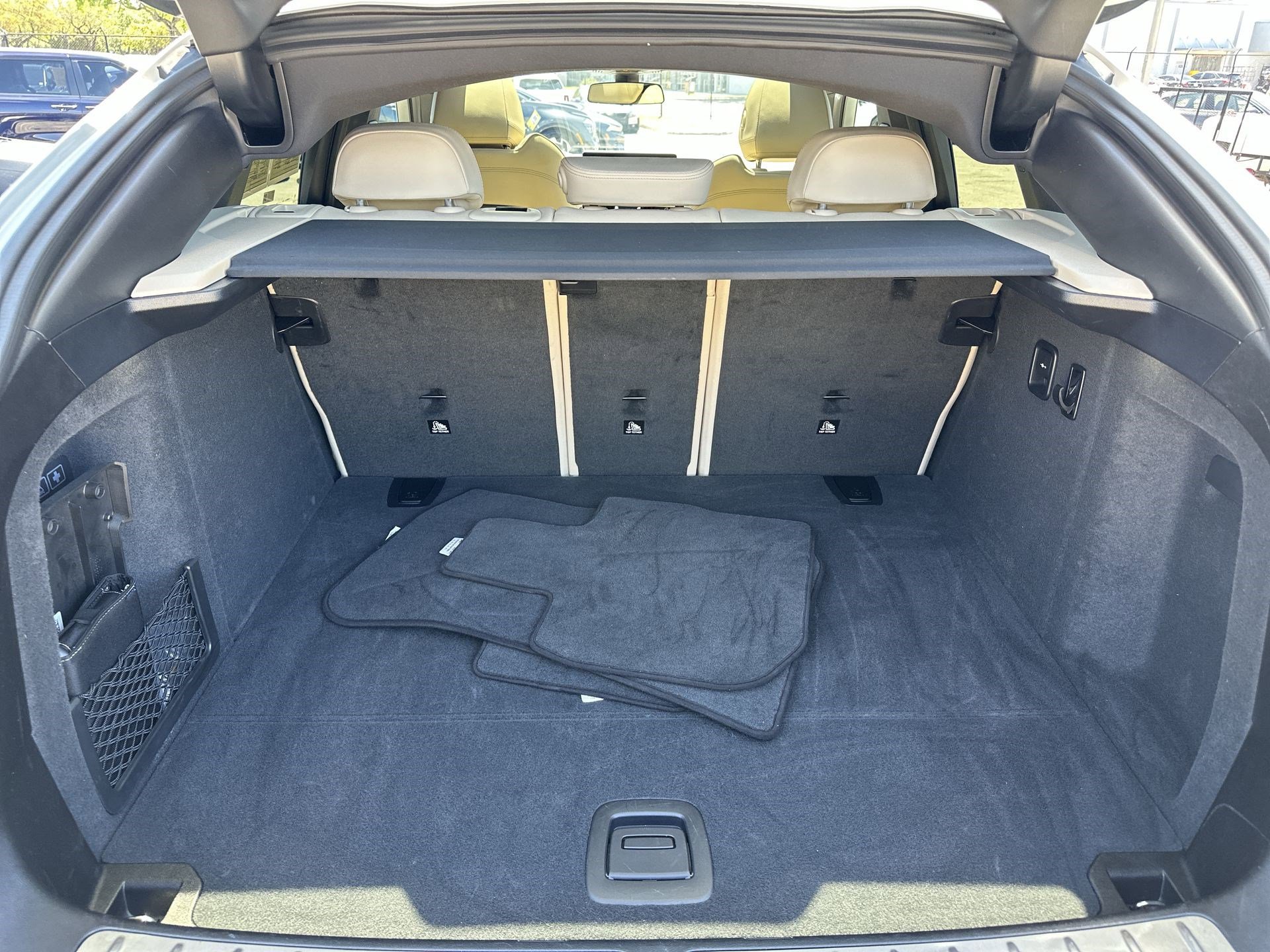 Used 2025 BMW X4 xDrive30i image 21