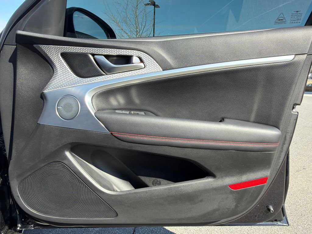 Used 2023 Genesis G70 2.0T w/ Sport Prestige Package image 15