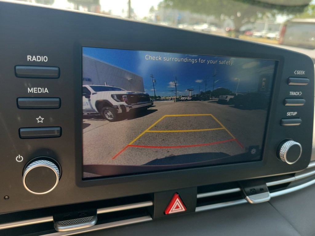 Used 2023 Hyundai Elantra SEL w/ Cargo Package FWD image 26