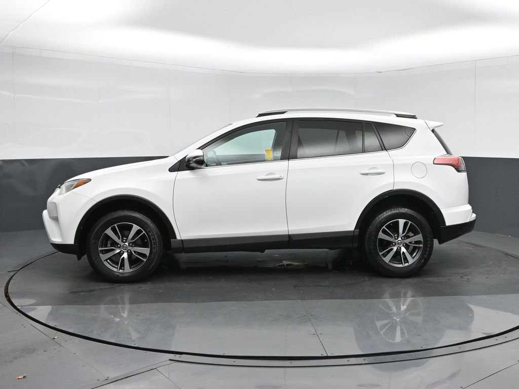 Used 2018 Toyota RAV4 XLE w/ Plus Extra Value Package image 4