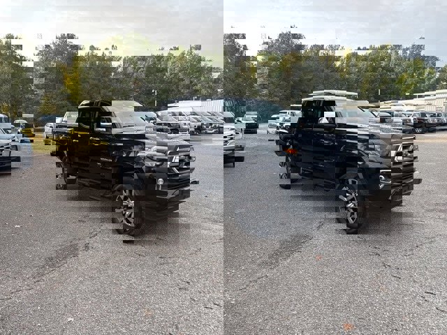 Used 2022 Toyota Tacoma Limited image 10